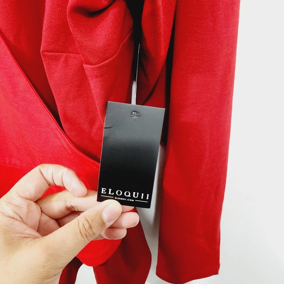 ELOQUII Colorblock Wrap Top Red Goji Berry Stretch Knit NWT Womens Size Plus 24W - Picture 6 of 14